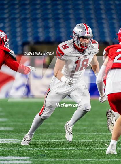 Thumbnail 1 in Wakefield Memorial vs Milton (MIAA Division 3 State Final) photogallery.