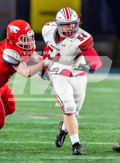 Thumbnail 1 in Wakefield Memorial vs Milton (MIAA Division 3 State Final) photogallery.