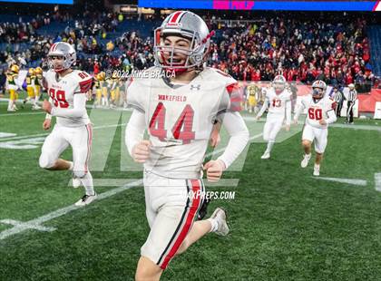 Thumbnail 3 in Wakefield Memorial vs Milton (MIAA Division 3 State Final) photogallery.