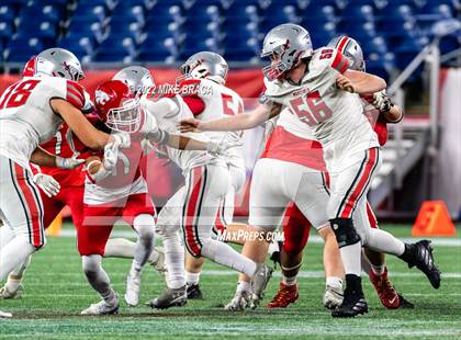 Thumbnail 2 in Wakefield Memorial vs Milton (MIAA Division 3 State Final) photogallery.