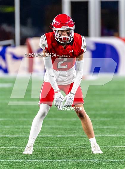 Thumbnail 1 in Wakefield Memorial vs Milton (MIAA Division 3 State Final) photogallery.