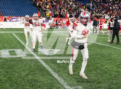 Thumbnail 2 in Wakefield Memorial vs Milton (MIAA Division 3 State Final) photogallery.