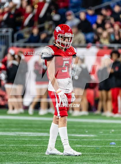 Thumbnail 2 in Wakefield Memorial vs Milton (MIAA Division 3 State Final) photogallery.
