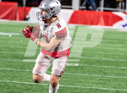 Thumbnail 3 in Wakefield Memorial vs Milton (MIAA Division 3 State Final) photogallery.