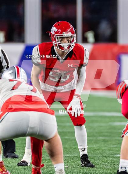 Thumbnail 2 in Wakefield Memorial vs Milton (MIAA Division 3 State Final) photogallery.