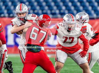 Thumbnail 2 in Wakefield Memorial vs Milton (MIAA Division 3 State Final) photogallery.