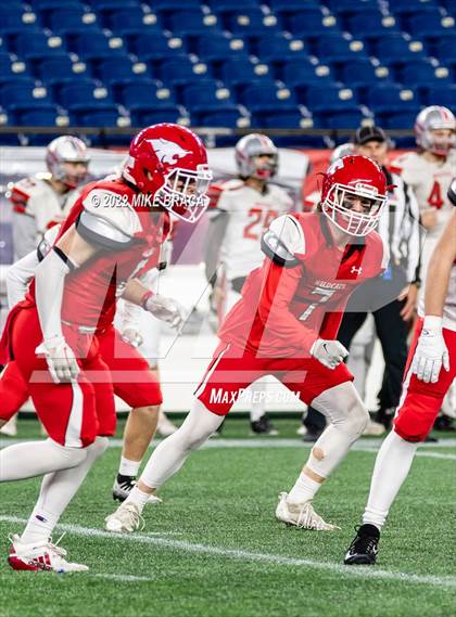 Thumbnail 2 in Wakefield Memorial vs Milton (MIAA Division 3 State Final) photogallery.