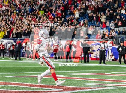 Thumbnail 3 in Wakefield Memorial vs Milton (MIAA Division 3 State Final) photogallery.