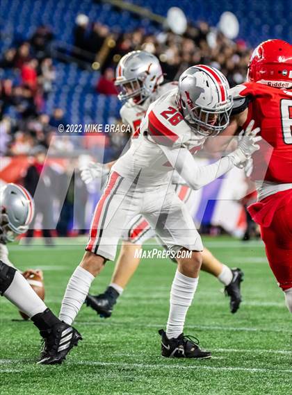 Thumbnail 3 in Wakefield Memorial vs Milton (MIAA Division 3 State Final) photogallery.