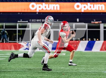 Thumbnail 2 in Wakefield Memorial vs Milton (MIAA Division 3 State Final) photogallery.