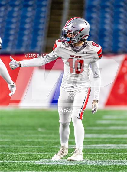 Thumbnail 1 in Wakefield Memorial vs Milton (MIAA Division 3 State Final) photogallery.
