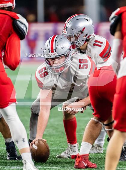 Thumbnail 1 in Wakefield Memorial vs Milton (MIAA Division 3 State Final) photogallery.