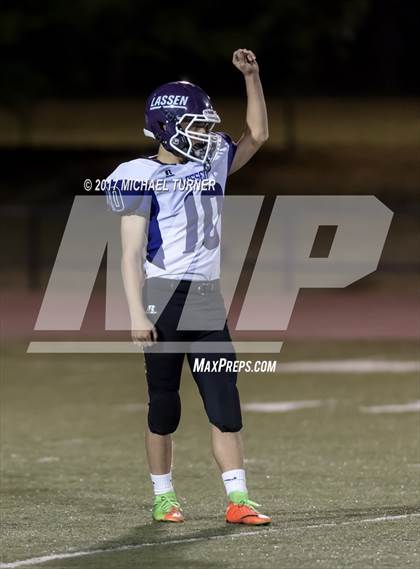Thumbnail 2 in Lassen @ Red Bluff photogallery.