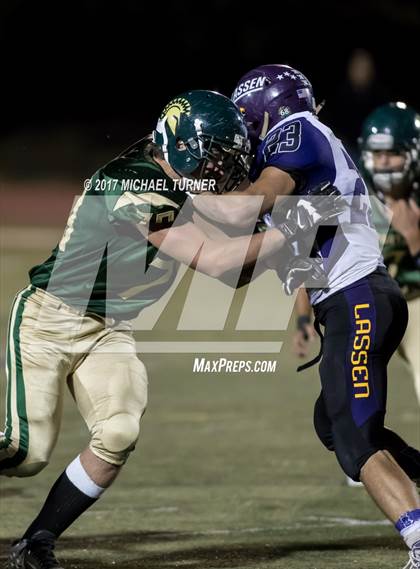 Thumbnail 1 in Lassen @ Red Bluff photogallery.