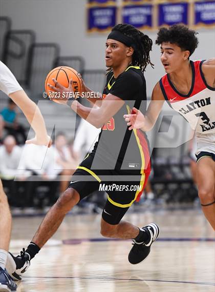 Thumbnail 2 in Clayton Valley Charter vs. Fairfax (The Holiday Classic) photogallery.