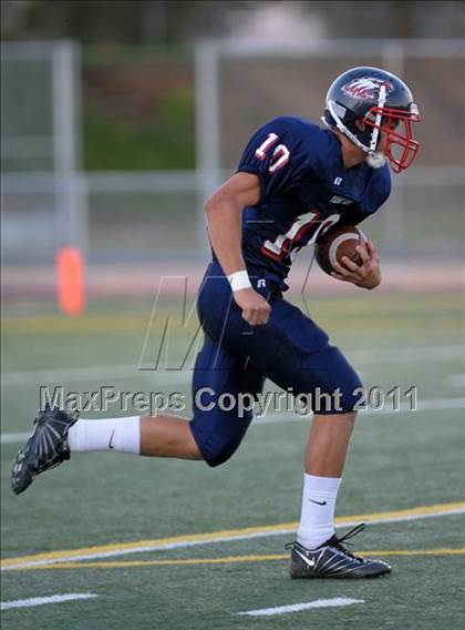 Thumbnail 2 in Pleasant Grove vs. Fairfield photogallery.