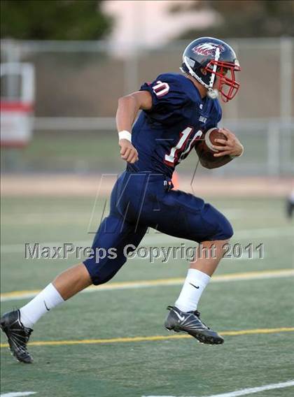 Thumbnail 3 in Pleasant Grove vs. Fairfield photogallery.