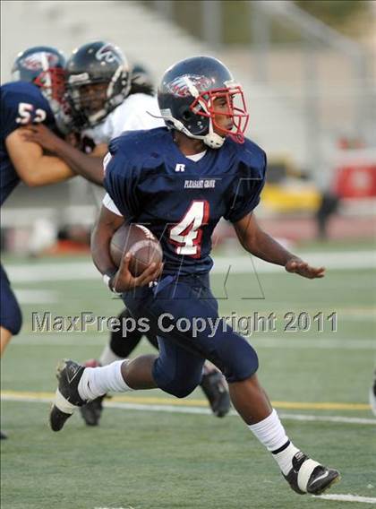 Thumbnail 3 in Pleasant Grove vs. Fairfield photogallery.