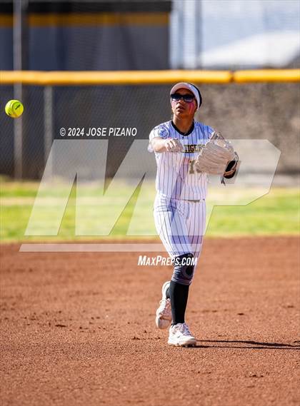 Thumbnail 3 in Silver @ Alamogordo photogallery.