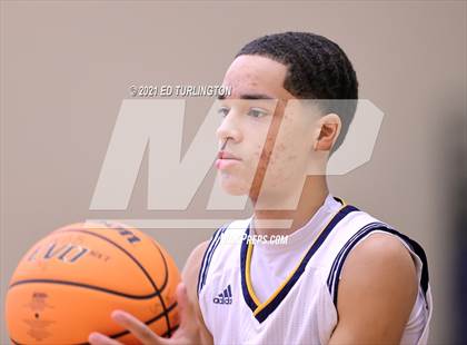 Thumbnail 2 in Lassiter @ Wheeler photogallery.
