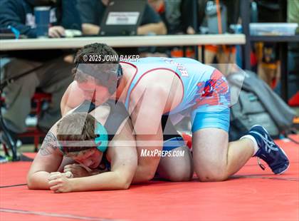 Thumbnail 1 in Lovelock Mustangs Tournament (215lbs) photogallery.
