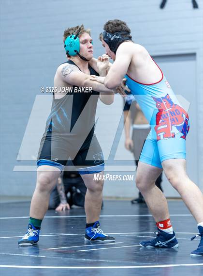 Thumbnail 3 in Lovelock Mustangs Tournament (215lbs) photogallery.