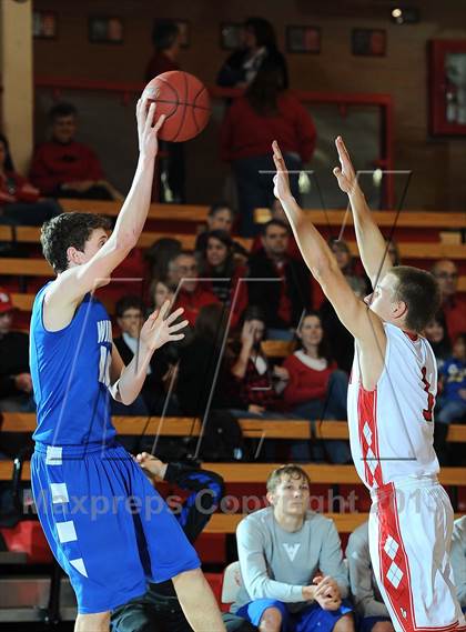 Thumbnail 2 in McPherson vs. Winfield photogallery.