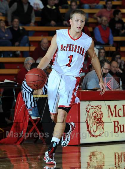 Thumbnail 3 in McPherson vs. Winfield photogallery.