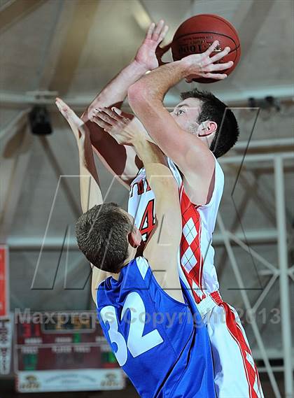 Thumbnail 1 in McPherson vs. Winfield photogallery.
