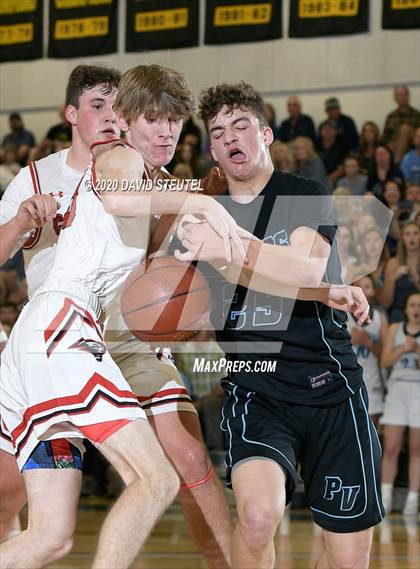 Thumbnail 1 in Pleasant Valley vs. Foothill (CIF Northern Section D3 Final) photogallery.