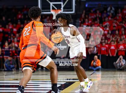 Thumbnail 1 in Patriot vs Hayfield (VHSL Class 6 State Final) photogallery.