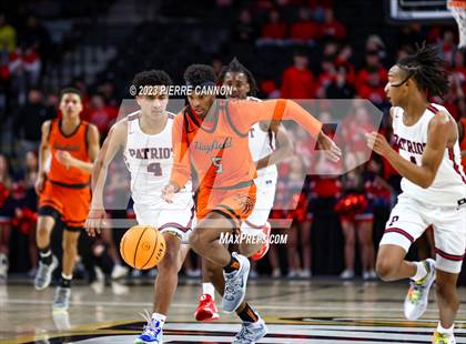 Thumbnail 1 in Patriot vs Hayfield (VHSL Class 6 State Final) photogallery.