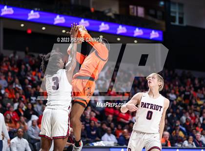 Thumbnail 1 in Patriot vs Hayfield (VHSL Class 6 State Final) photogallery.