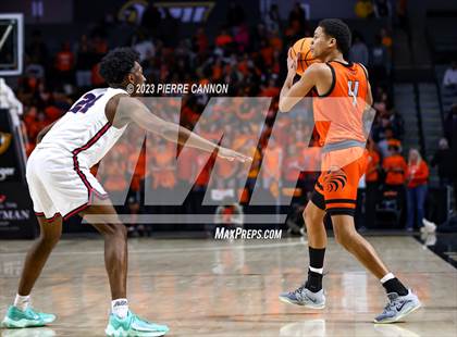 Thumbnail 1 in Patriot vs Hayfield (VHSL Class 6 State Final) photogallery.