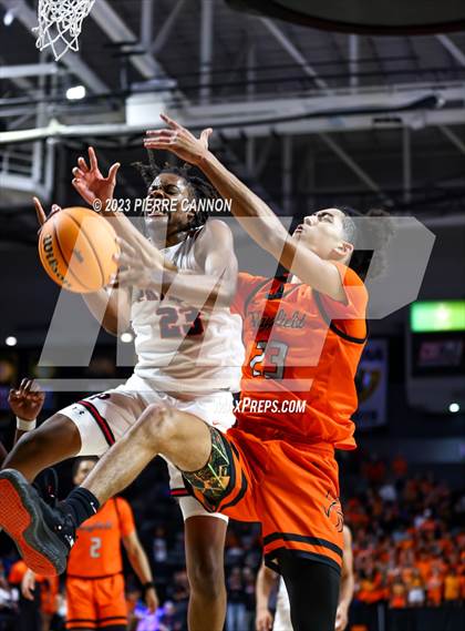 Thumbnail 2 in Patriot vs Hayfield (VHSL Class 6 State Final) photogallery.