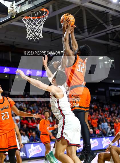 Thumbnail 2 in Patriot vs Hayfield (VHSL Class 6 State Final) photogallery.