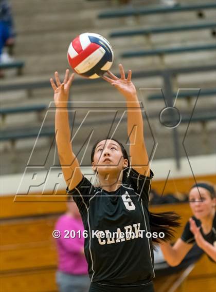 Thumbnail 3 in Brennan vs. Clark photogallery.
