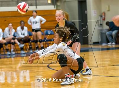 Thumbnail 2 in Brennan vs. Clark photogallery.