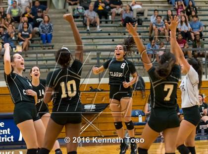 Thumbnail 3 in Brennan vs. Clark photogallery.