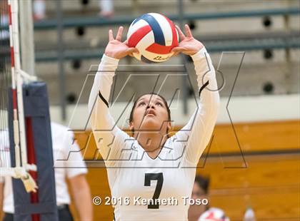 Thumbnail 2 in Brennan vs. Clark photogallery.