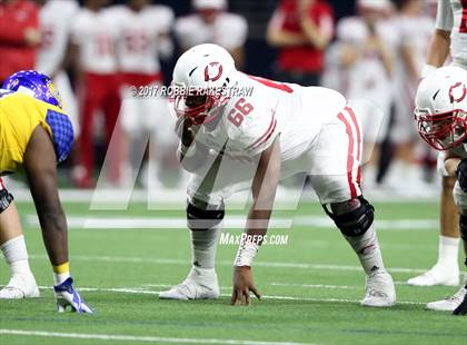 Thumbnail 2 in La Vega vs. Carthage (UIL 4A Division 1 Semifinal) photogallery.