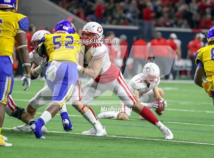 Thumbnail 3 in La Vega vs. Carthage (UIL 4A Division 1 Semifinal) photogallery.