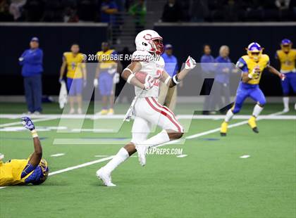 Thumbnail 1 in La Vega vs. Carthage (UIL 4A Division 1 Semifinal) photogallery.