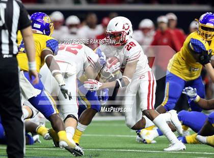 Thumbnail 2 in La Vega vs. Carthage (UIL 4A Division 1 Semifinal) photogallery.
