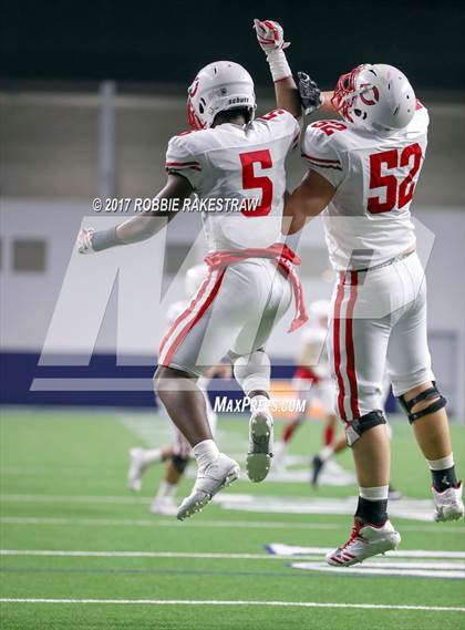Thumbnail 1 in La Vega vs. Carthage (UIL 4A Division 1 Semifinal) photogallery.