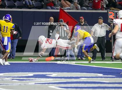 Thumbnail 2 in La Vega vs. Carthage (UIL 4A Division 1 Semifinal) photogallery.