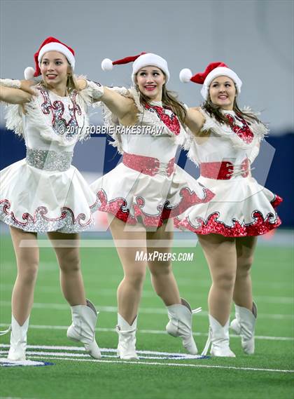 Thumbnail 2 in La Vega vs. Carthage (UIL 4A Division 1 Semifinal) photogallery.
