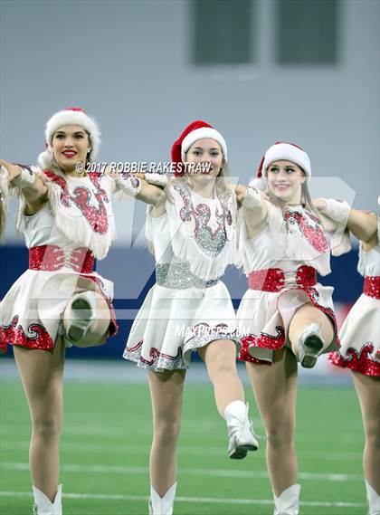 Thumbnail 3 in La Vega vs. Carthage (UIL 4A Division 1 Semifinal) photogallery.