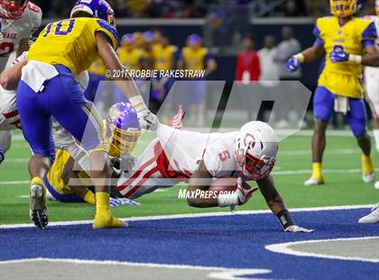 Thumbnail 1 in La Vega vs. Carthage (UIL 4A Division 1 Semifinal) photogallery.