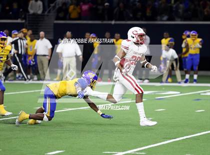 Thumbnail 3 in La Vega vs. Carthage (UIL 4A Division 1 Semifinal) photogallery.